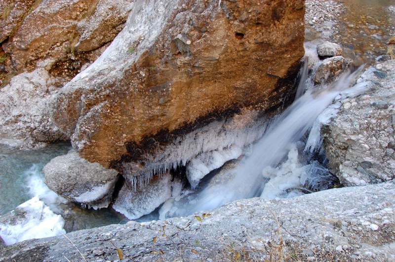 Frozen waterfall free photo