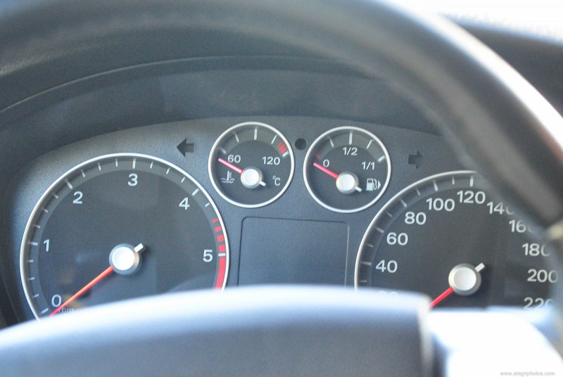 Speedometer gauge car free photo