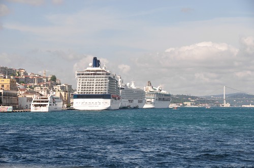 Cruise ships Istanbul free photo