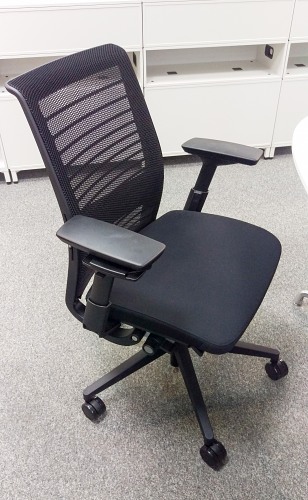 Modern office eregonomic chair free photo