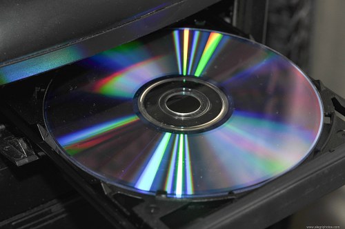 Inserting a DVD free photo