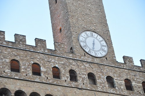 Pallazzo vecchio clock free photo