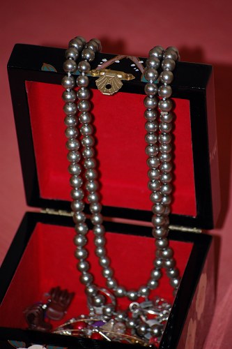 Pearls in a jewelry box free photo