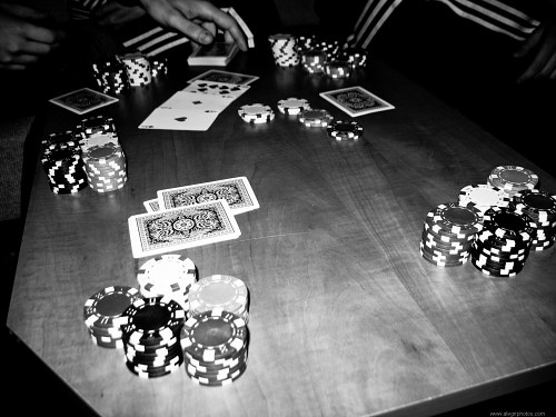 Texas Holdem table free photo