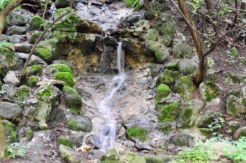Thin waterfall free photo